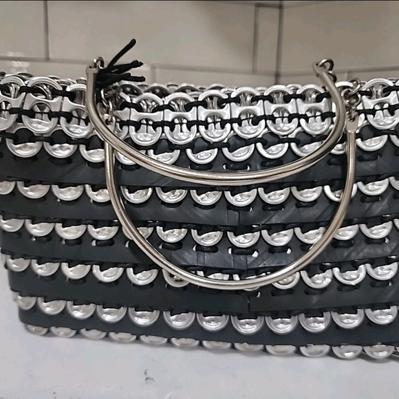 Upcycled Soda Tabs & Recycled Rubber Handbag With Stainless Steel Handles - Picture 6 of 6